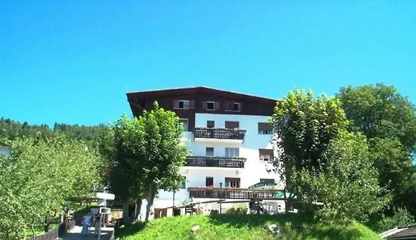 Sporting Hotel Club Pelos